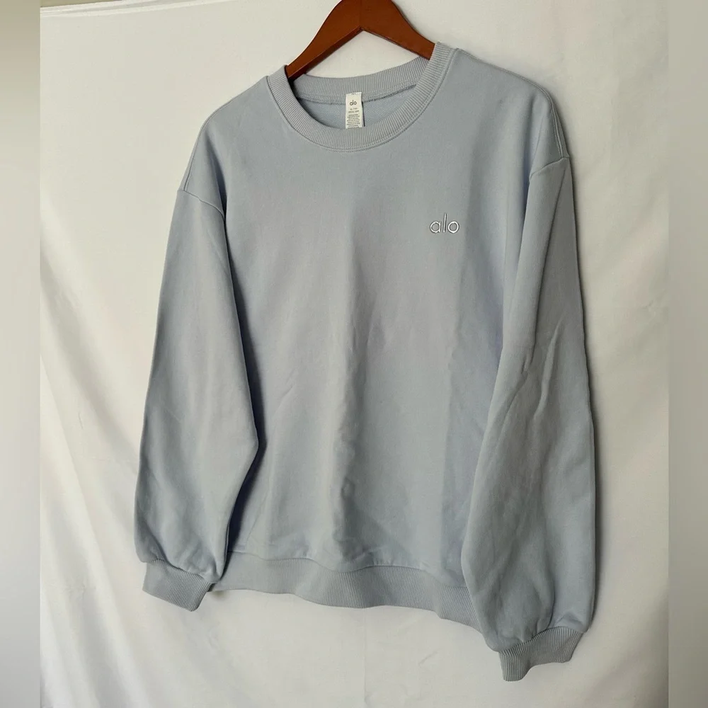 Alo Yoga Crewneck Sweatshirt Ice Blue Logo Pullover